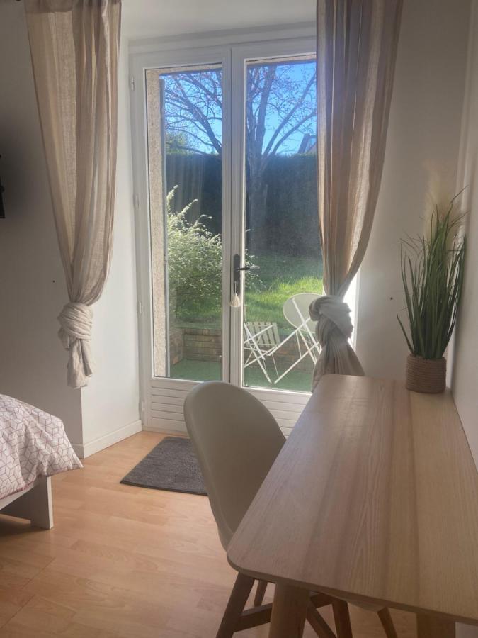 Superbe Chambre Apartment Vauhallan Exterior photo